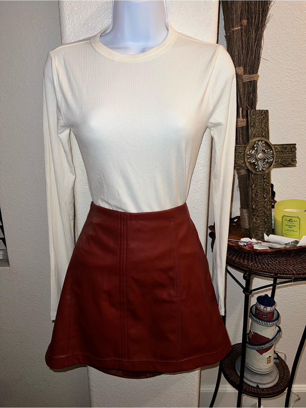 Tinseltown Faux Leather A-Line Mini Skirt in Brick Red - Picture 4 of 5